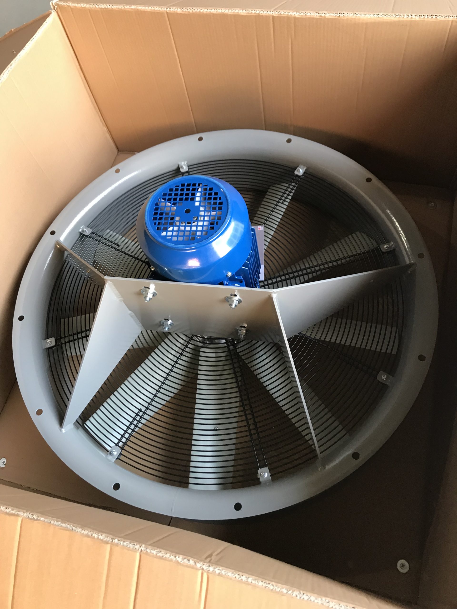 VENTILATEUR AXIAL 1